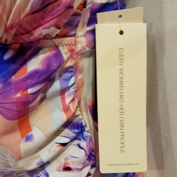 Profile by Gottex Sanibel VNeck Halter Tankini Top - Picture 7 of 7